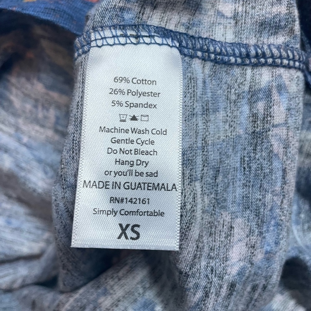 LuLaRoe Irma Tunic S – Blue Floral Print Tee | Soft Boho Oversized Top | NWT - Picture 3 of 4